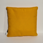 Sierkussen 45x45 piping Panama golden glow