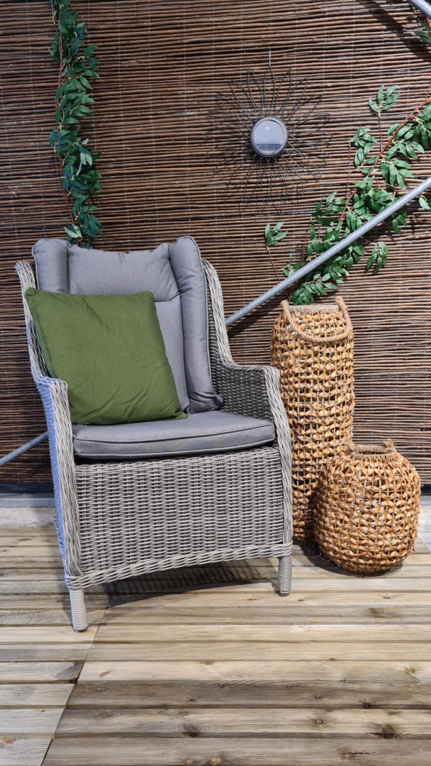 Sierkussen 45x45 piping Panama green