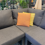 Sierkussen oranje/beige 40x40cm