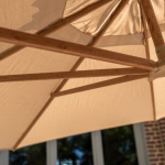 Zweefparasol Finca zand-woodlook frame 400 x 300 cm