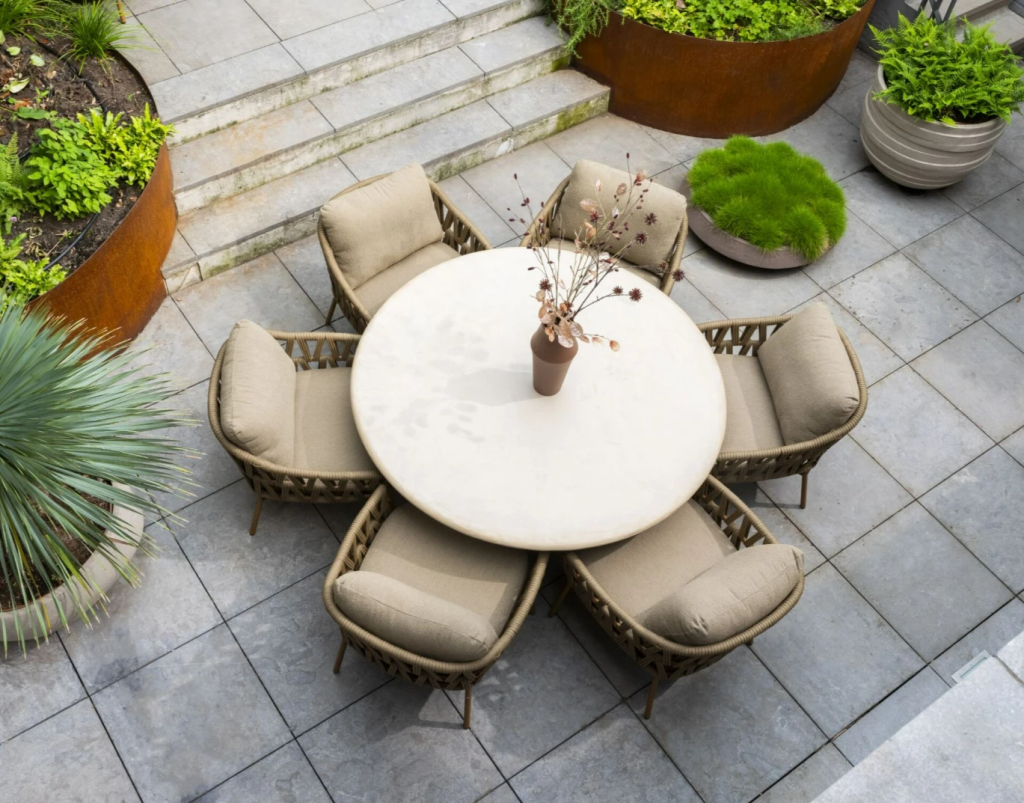 Biarritz low dining stoel incl. 2 kussens