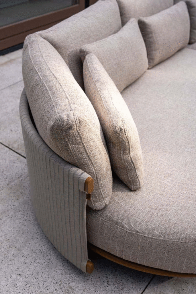 Chaise longue loungebank Safina + Loungetafel set Sofie 4-dlg