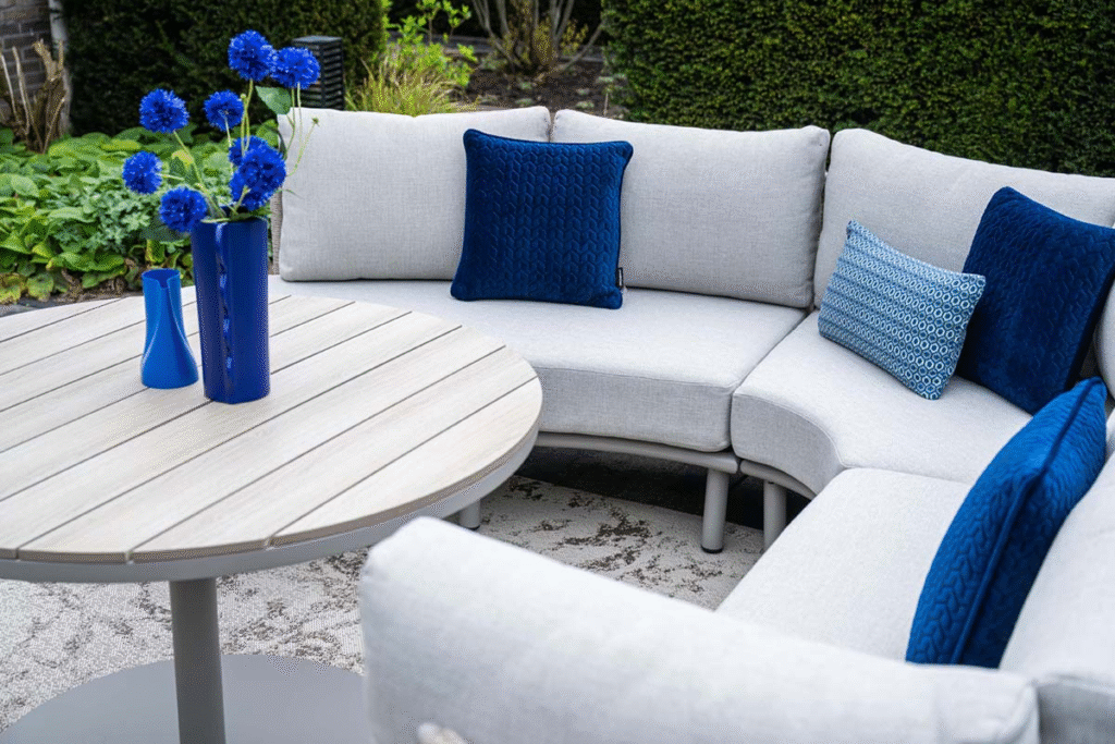 Lounge-dining tafel Matera taupe light teak - Ø112x68 cm