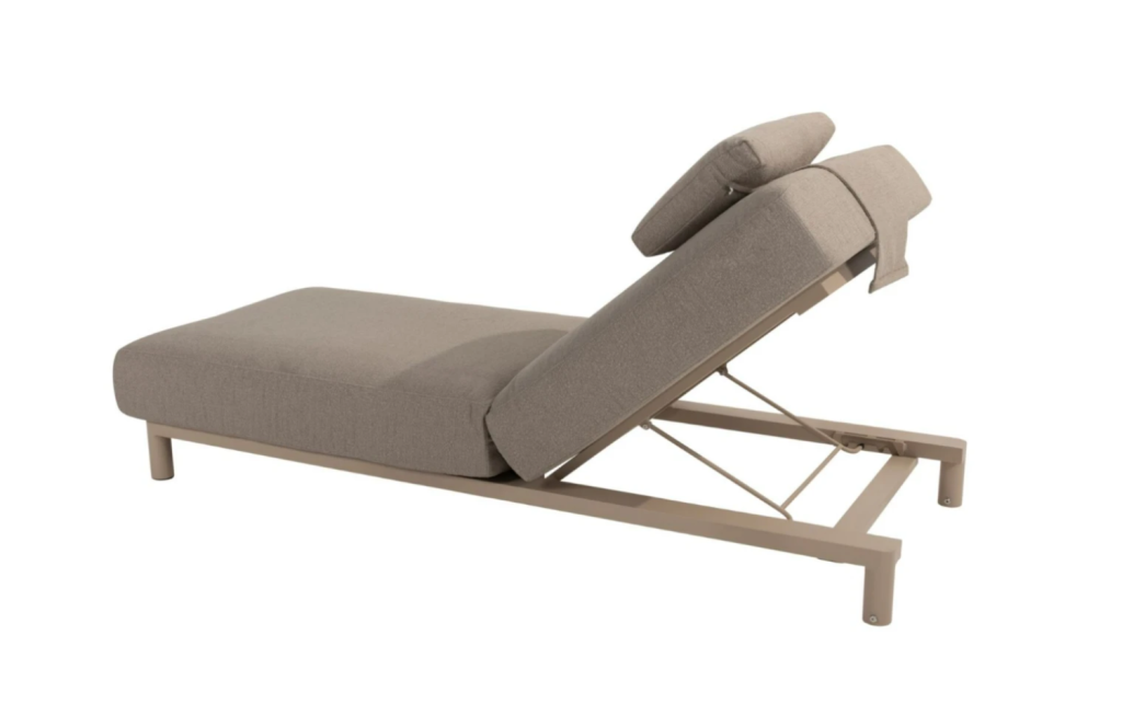 Madeira ligbed incl. kussen en hoofdsteun latte