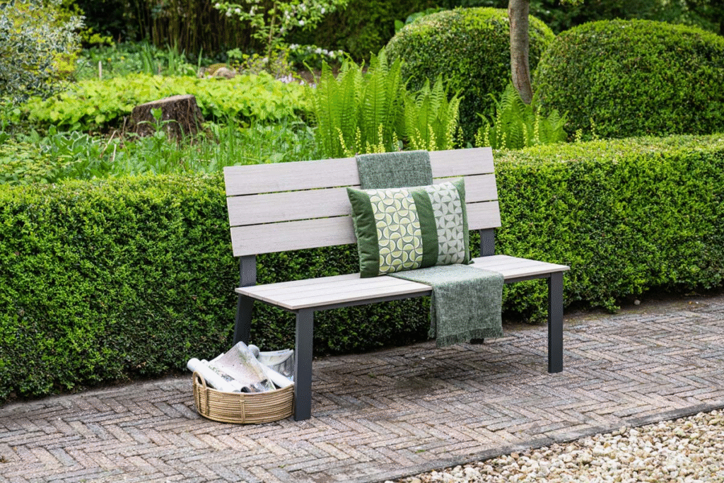 Parkbank Jondal carbon black light teak - 125 cm