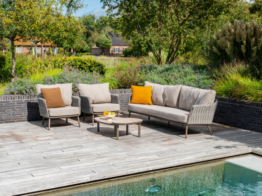 Stoel-bank loungeset Cannes + Loungetafel set Monroe 5-dlg