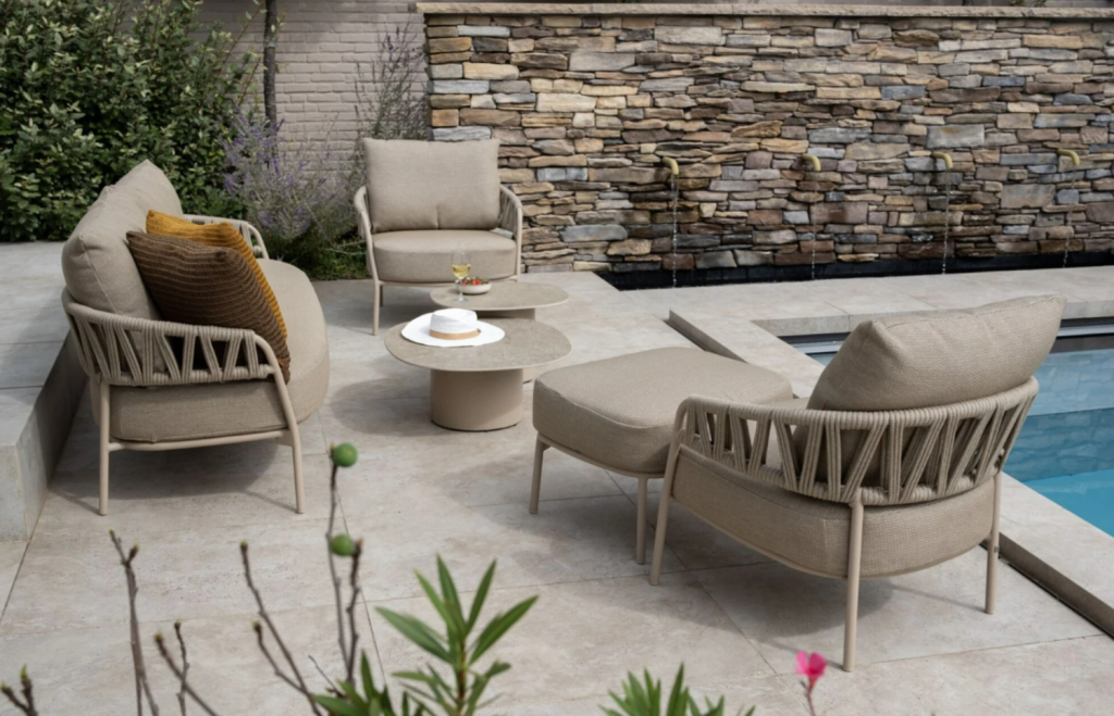 Voetenbank Calma Latte