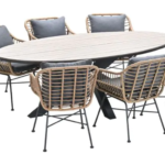 Dining tafel Edison Light teak 220 cm + Dining stoel Margriet rotan 7-dlg