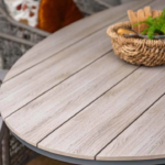 Dining tafel Edison Light teak 220 cm + Dining stoel Margriet rotan 7-dlg