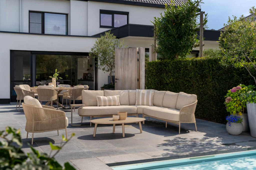 Hoek loungeset Florence latte + Loungestoel Florence latte 4-dlg