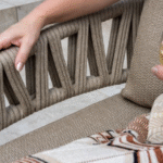 Stoel-bank loungeset Calma + Loungetafel Volta dia. 80 cm 4-dlg