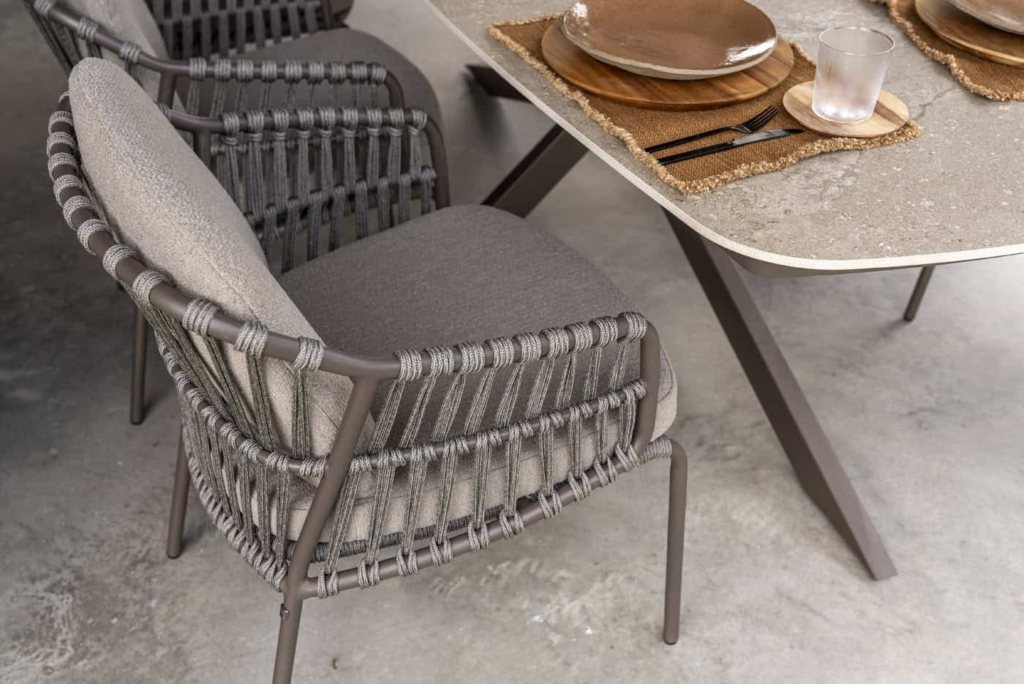 Dining tafel Prado barrel 240 x 105 cm terre + Dining stoel Capalbio 8-dlg