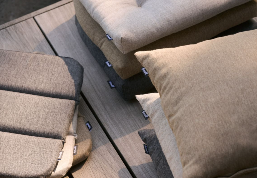 Zitkussen Bahama Anthracite Rotan